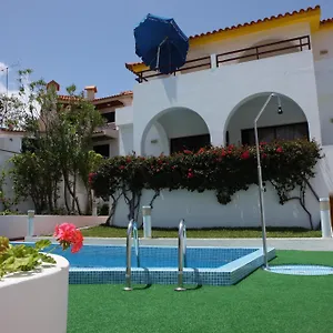 Bay Aparthotel Caniço