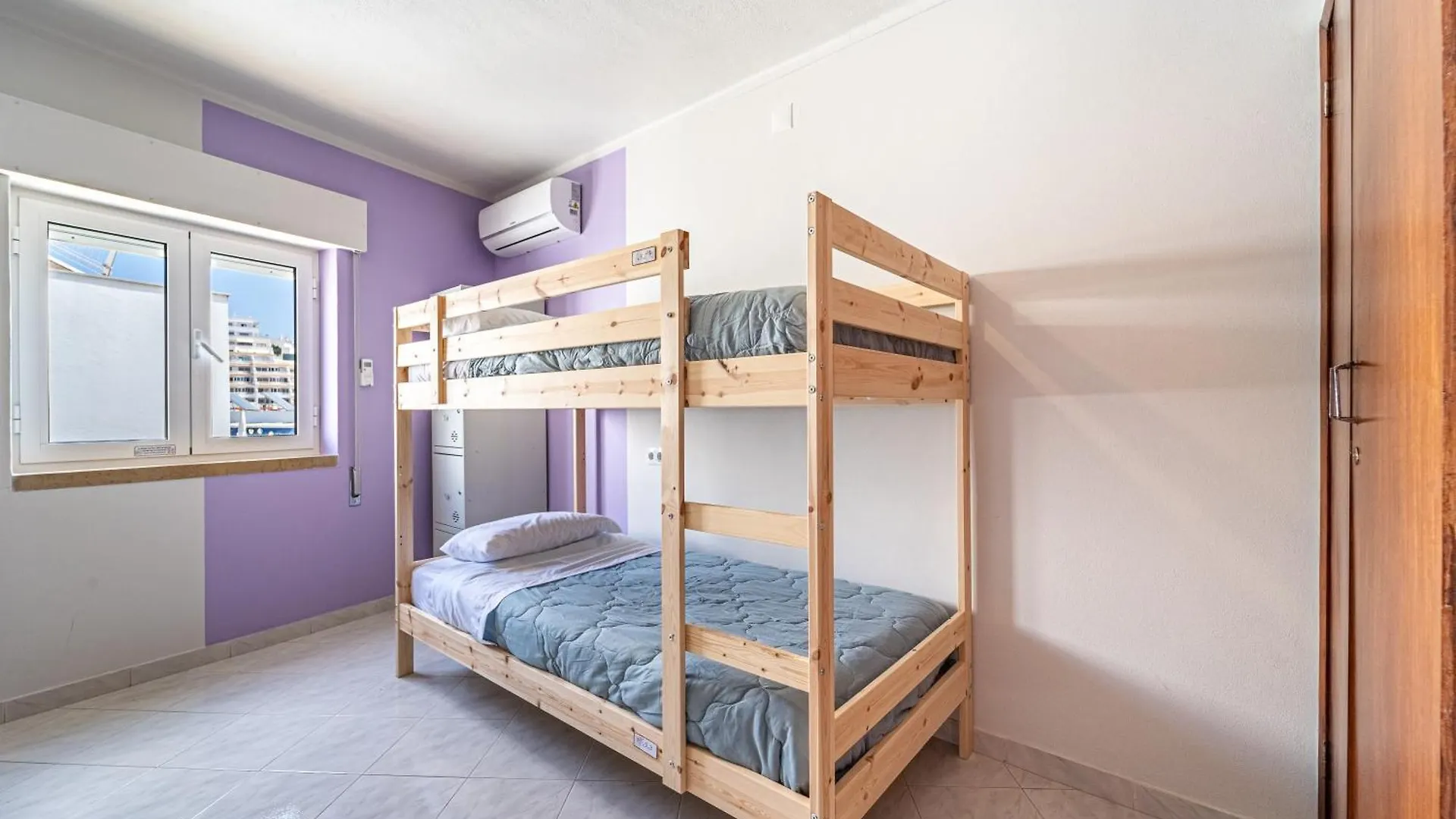 Sandy Bottoms Hostel Albufeira