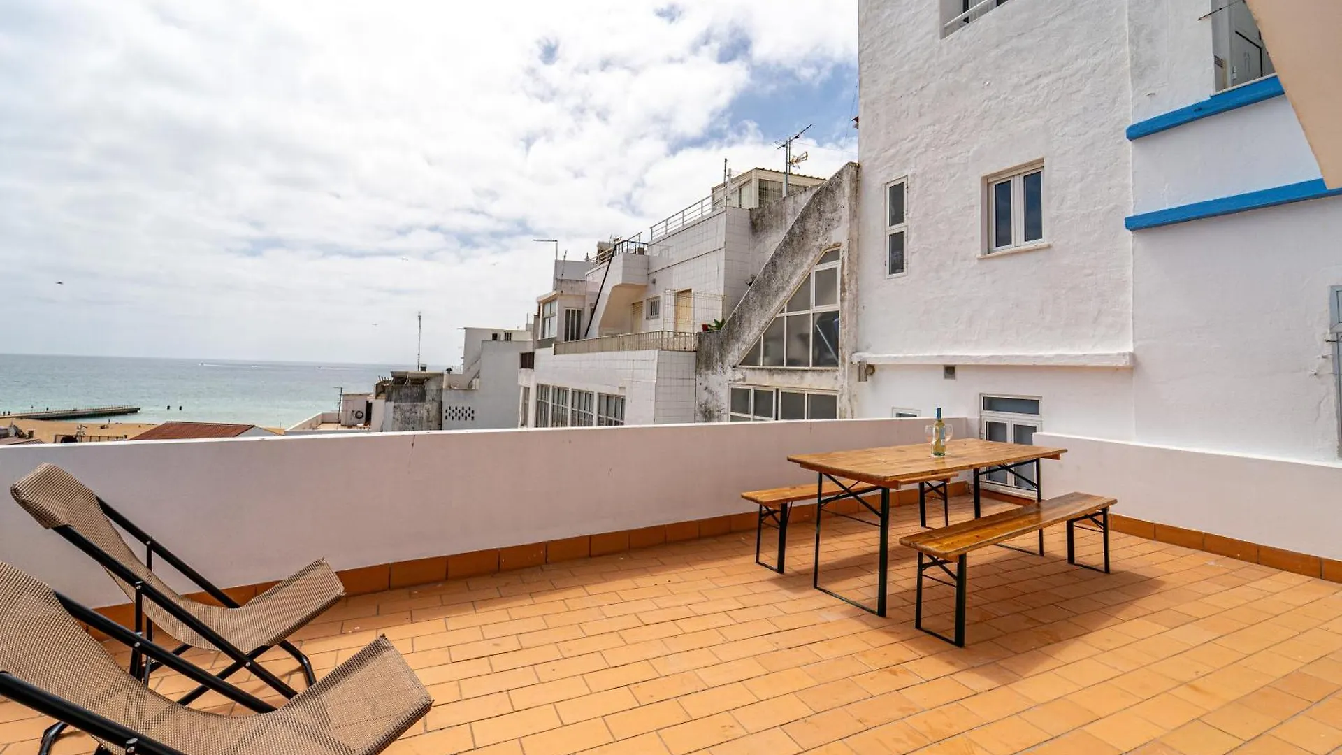 Sandy Bottoms Hostel Albufeira