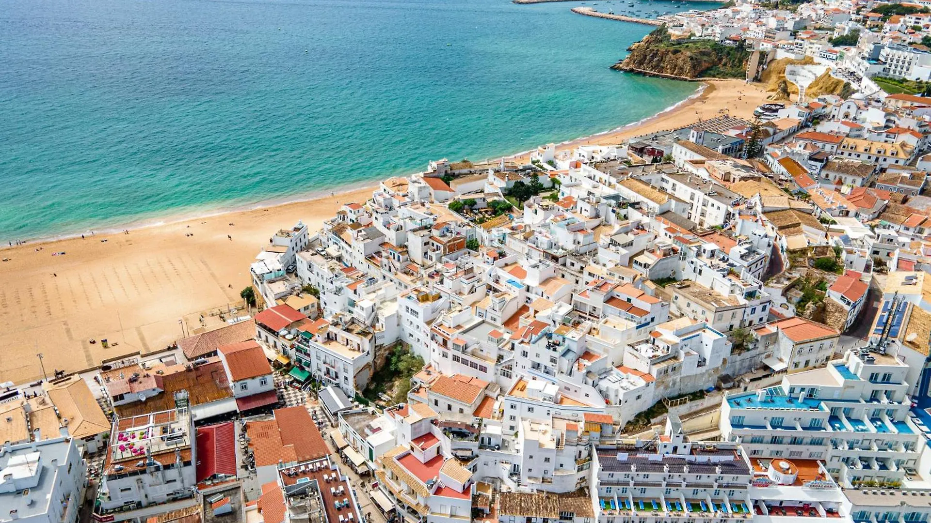 Sandy Bottoms Hostel Albufeira